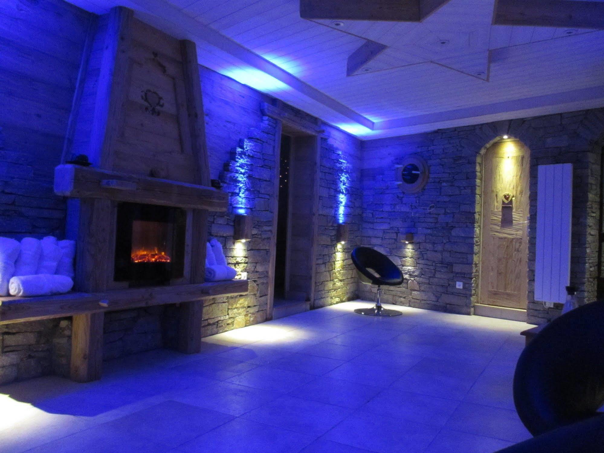 Hotel Les Chalets Brides-les-Bains Zewnętrze zdjęcie